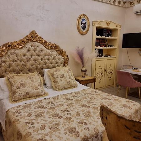 Benvenuti Al Sud Apartment Наполи Екстериор снимка