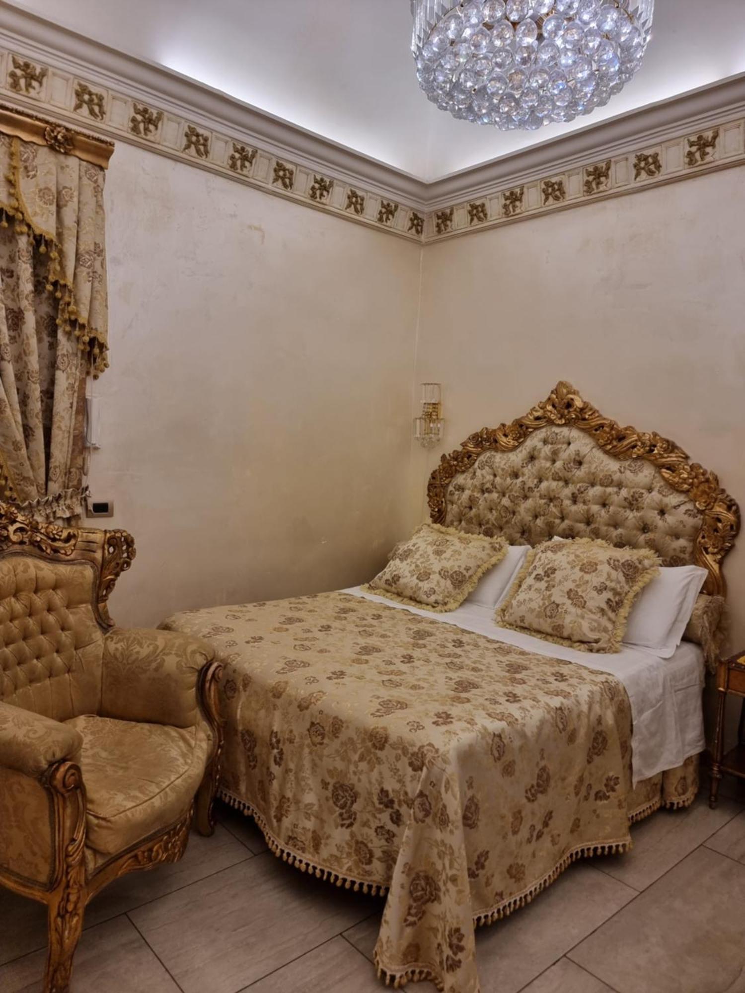 Benvenuti Al Sud Apartment Наполи Екстериор снимка