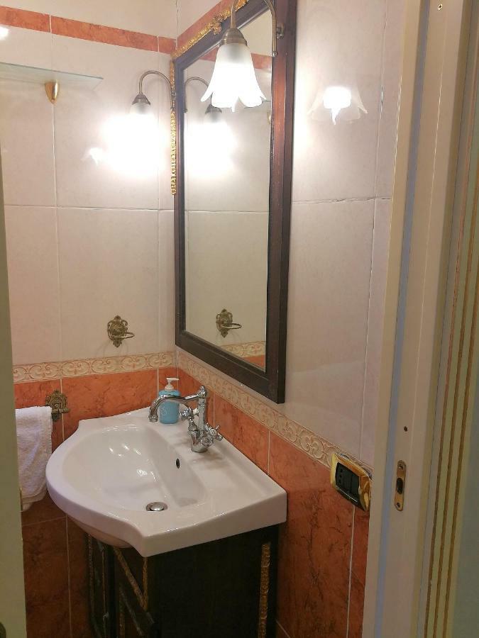 Benvenuti Al Sud Apartment Наполи Екстериор снимка